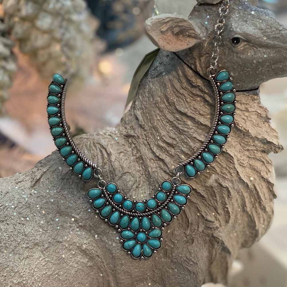 Turquoise Stone Petite Necklace - Picture 2 of 2